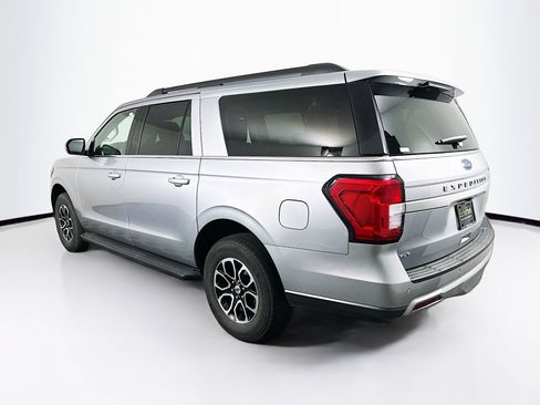Used 2024 Ford Expedition Max XLT image 5