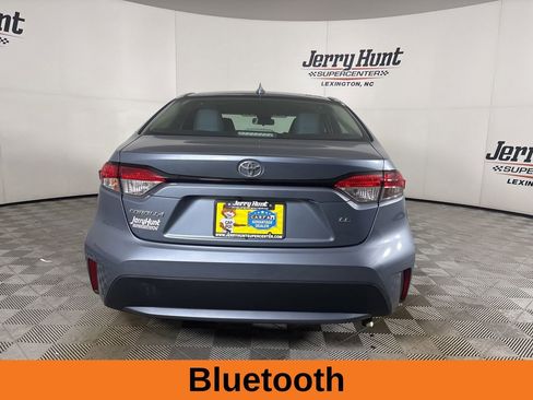 Used 2020 Toyota Corolla LE image 7