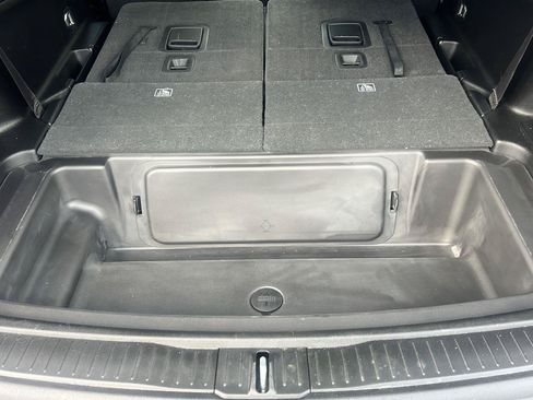 Used 2022 Jeep Grand Cherokee L Limited AWD/4WD image 16