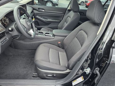 New 2025 Nissan Altima 2.5 SV w/ SV Special Edition Package image 12