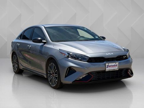 Used 2023 Kia Forte GT FWD image 3