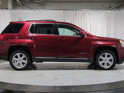 Used 2017 GMC Terrain SLE w/ Convenience Package image 11