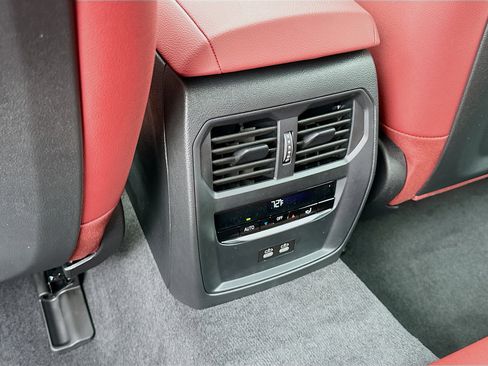 New 2026 BMW i4 xDrive40i image 19