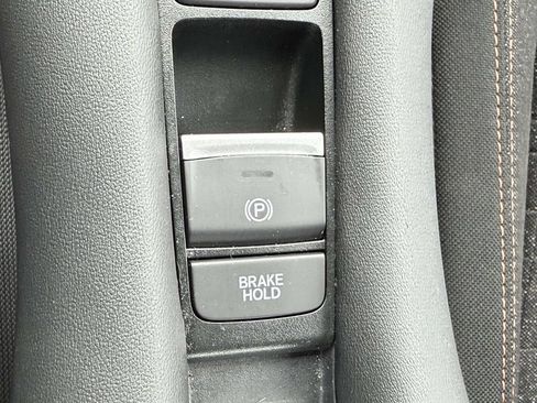 Used 2024 Honda HR-V Sport image 24