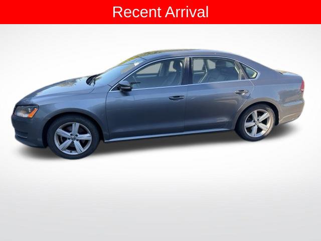 Used 2013 Volkswagen Passat 2.5 SE FWD image 6