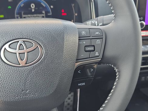 New 2026 Toyota Camry SE FWD image 14