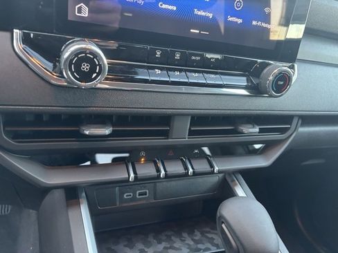 New 2026 Chevrolet Colorado W/T image 25