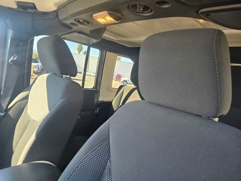 Used 2016 Jeep Wrangler Black Bear image 23