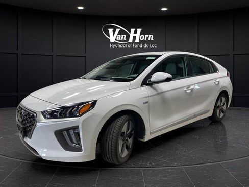Used 2020 Hyundai Ioniq SEL FWD image 3