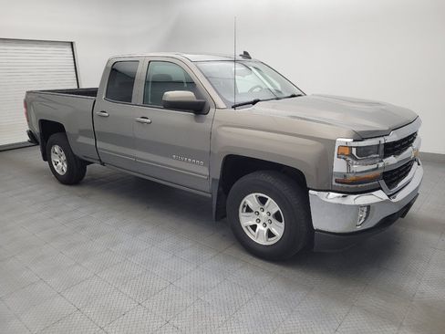 Used 2017 Chevrolet Silverado 1500 LT w/ All Star Edition AWD/4WD image 11