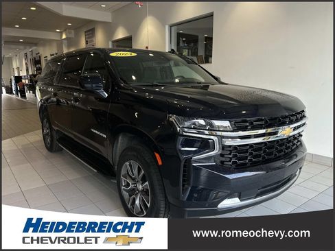 Certified 2024 Chevrolet Suburban LS w/ Driver Alert Package AWD/4WD image 1