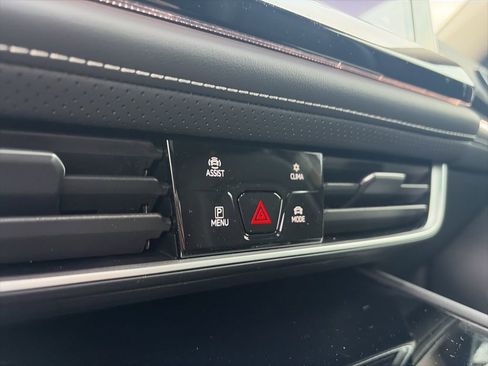 New 2026 Volkswagen Atlas SEL AWD/4WD image 17