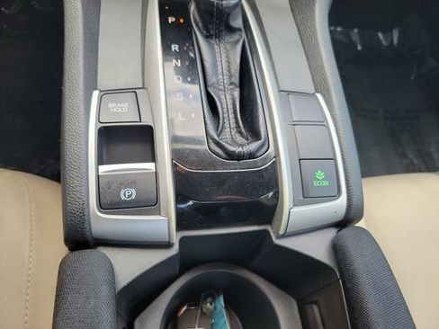 Used 2018 Honda Civic EX image 30