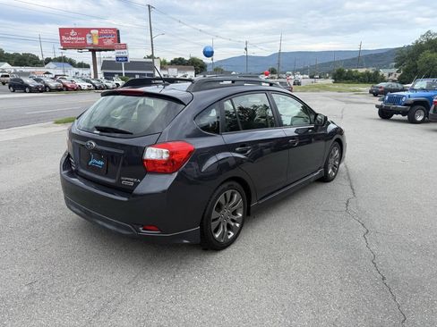 Used 2014 Subaru Impreza 2.0i Sport Premium AWD/4WD image 6