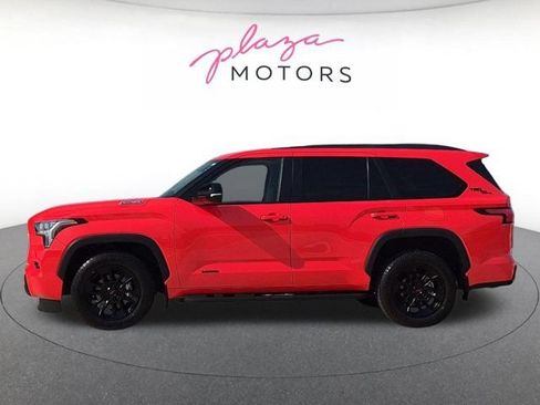 Used 2024 Toyota Sequoia Limited w/ TRD Off-Road Package AWD/4WD image 8