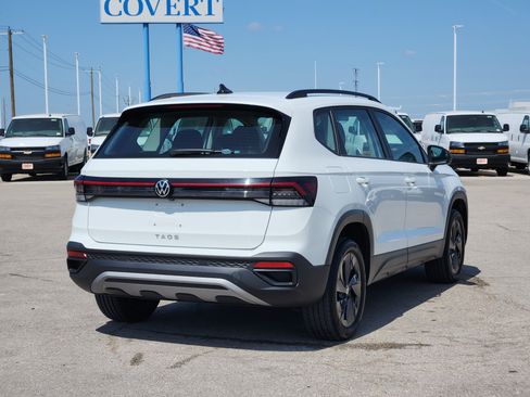 Used 2025 Volkswagen Taos S FWD image 7
