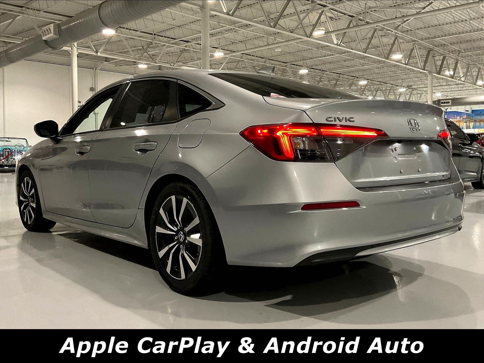 Used 2022 Honda Civic EX image 3