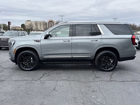 New 2026 GMC Yukon Elevation image 7