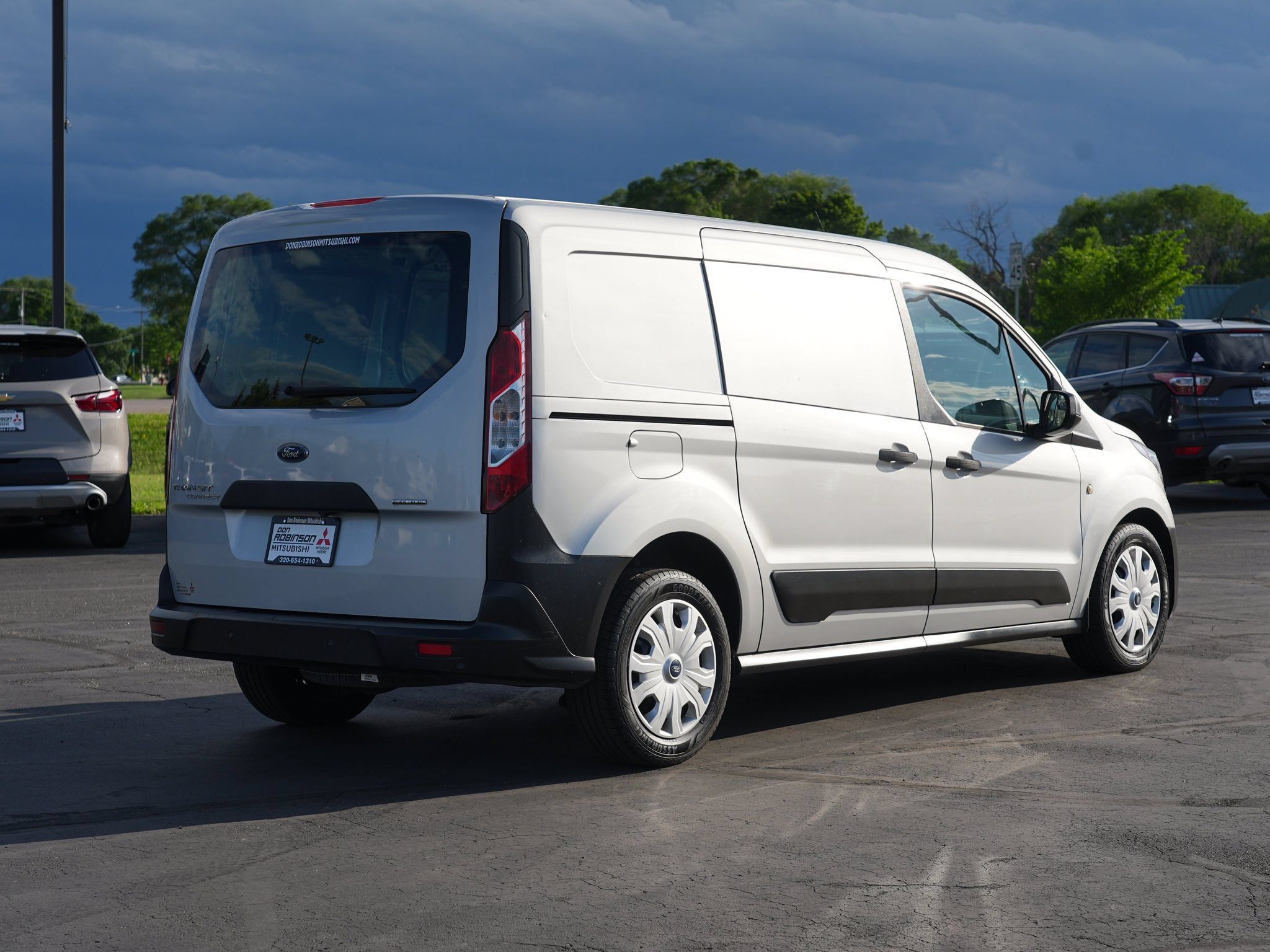 Used 2021 Ford Transit Connect XL FWD image 3
