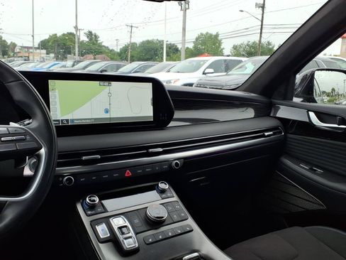 Used 2025 Hyundai Palisade Calligraphy AWD/4WD image 16
