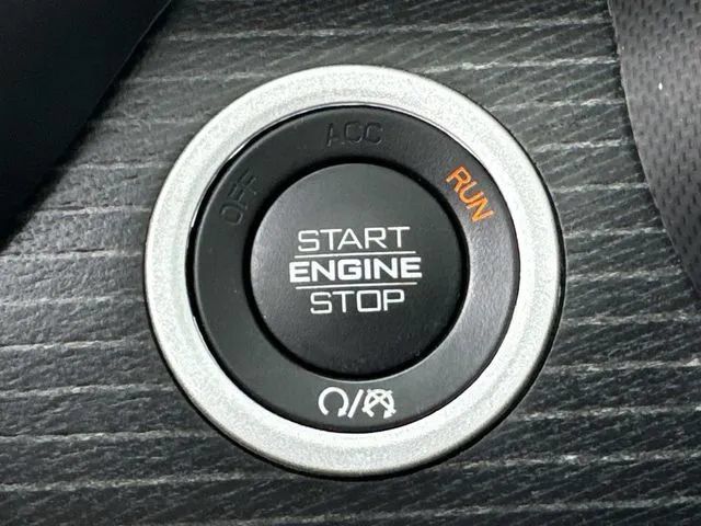 Used 2024 RAM 1500 Limited AWD/4WD image 47