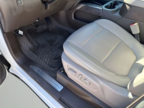 Used 2022 Chevrolet Silverado 1500 LTZ w/ Safety Package II image 28