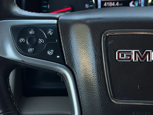 Used 2017 GMC Yukon XL SLT AWD/4WD image 36