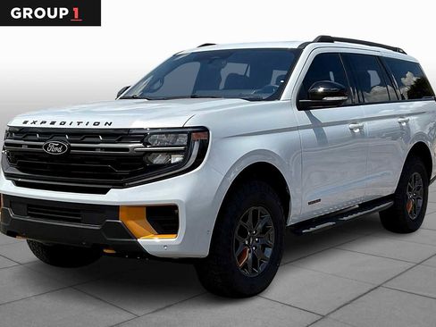 New 2025 Ford Expedition Tremor image 1
