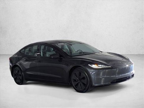 Used 2026 Tesla Model 3 RWD image 3