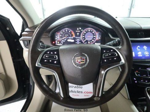 Used 2013 Cadillac XTS Premium AWD/4WD image 22