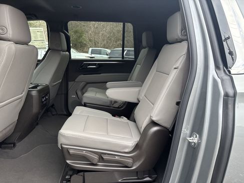 New 2026 Chevrolet Suburban LT w/ Comfort Package image 24