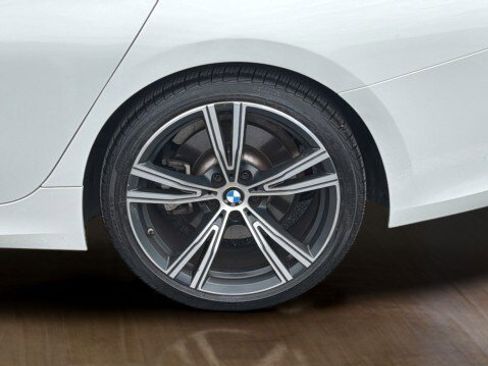 Used 2021 BMW 330i Sedan w/ Driving Assistance Package RWD image 17