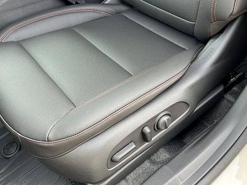 New 2026 Chevrolet Trax RS w/ Driver Confidence Package image 16