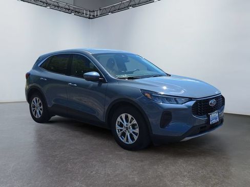 Certified 2023 Ford Escape Active w/ Tech Pack #2 FWD image 7