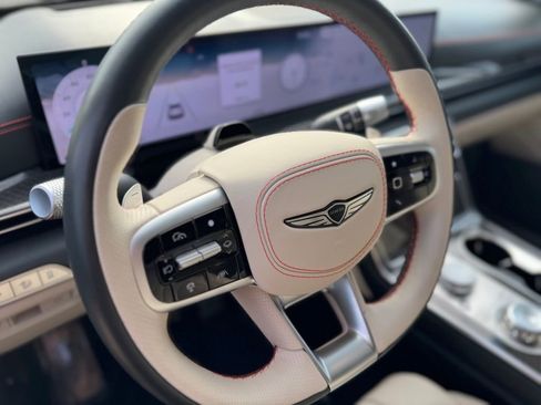 Used 2025 Genesis GV80 3.5T e-SC image 16