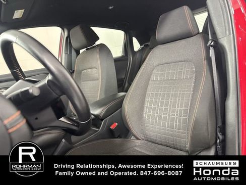 Certified 2025 Honda HR-V Sport image 19