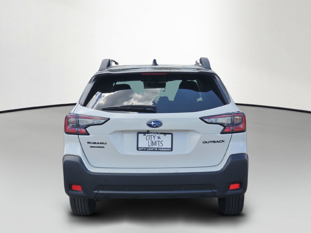 Used 2025 Subaru Outback Onyx Edition AWD/4WD image 6