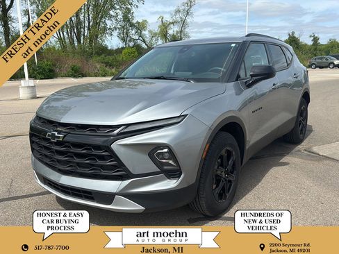 Used 2023 Chevrolet Blazer LT w/ Convenience Package FWD image 1