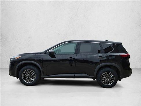 Used 2024 Nissan Rogue S image 8