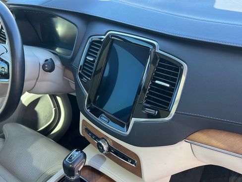 Used 2019 Volvo XC90 T6 Inscription w/ Advanced Package AWD/4WD image 8