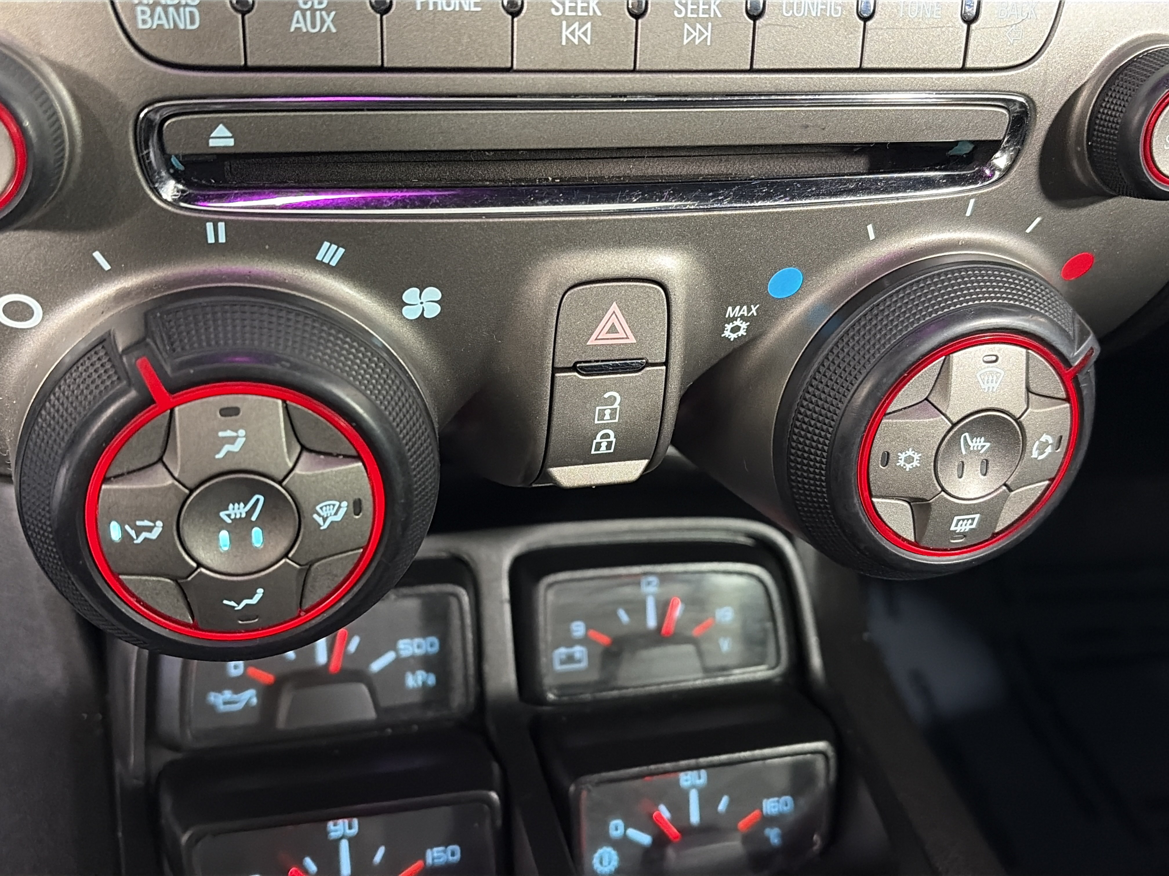 Used 2011 Chevrolet Camaro SS RWD image 20