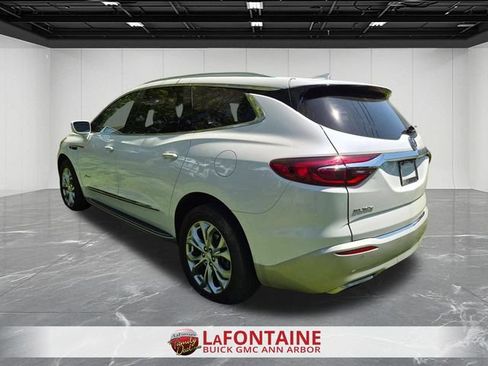 Used 2018 Buick Enclave Avenir w/ Trailering Package AWD/4WD image 3