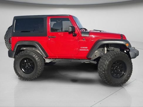 Used 2012 Jeep Wrangler Sport AWD/4WD image 4