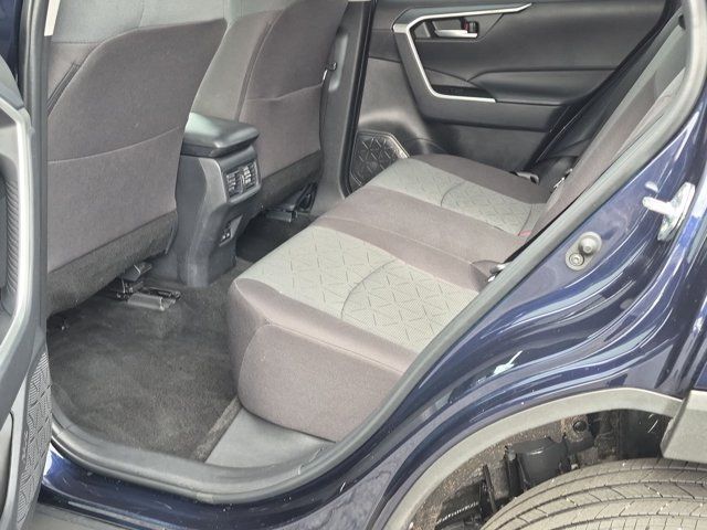 Certified 2025 Toyota RAV4 XLE AWD/4WD image 16