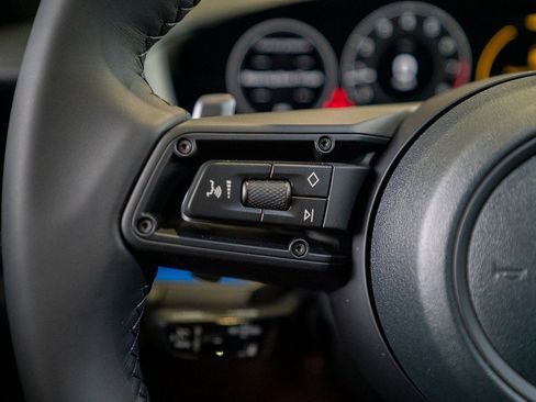 New 2026 Porsche Panamera 4 image 17