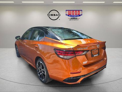 Used 2024 Nissan Sentra SR w/ SR Premium Package FWD image 4