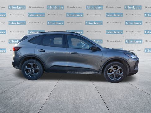 Used 2025 Ford Escape ST-Line image 3