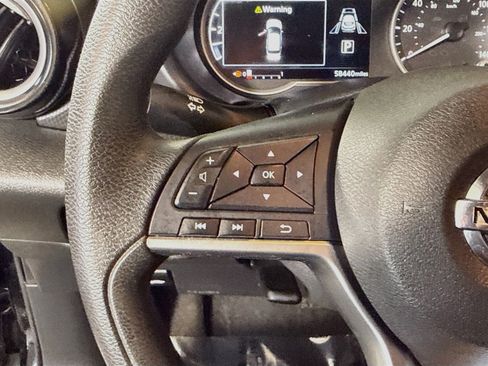 Used 2020 Nissan Kicks SV FWD image 14