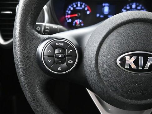 Used 2020 Kia Soul LX image 27