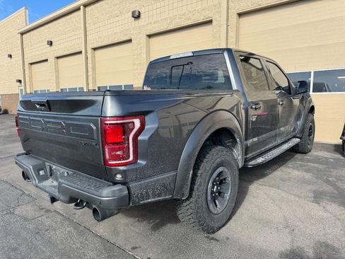 Used 2017 Ford F150 Raptor w/ Equipment Group 802A Luxury image 2